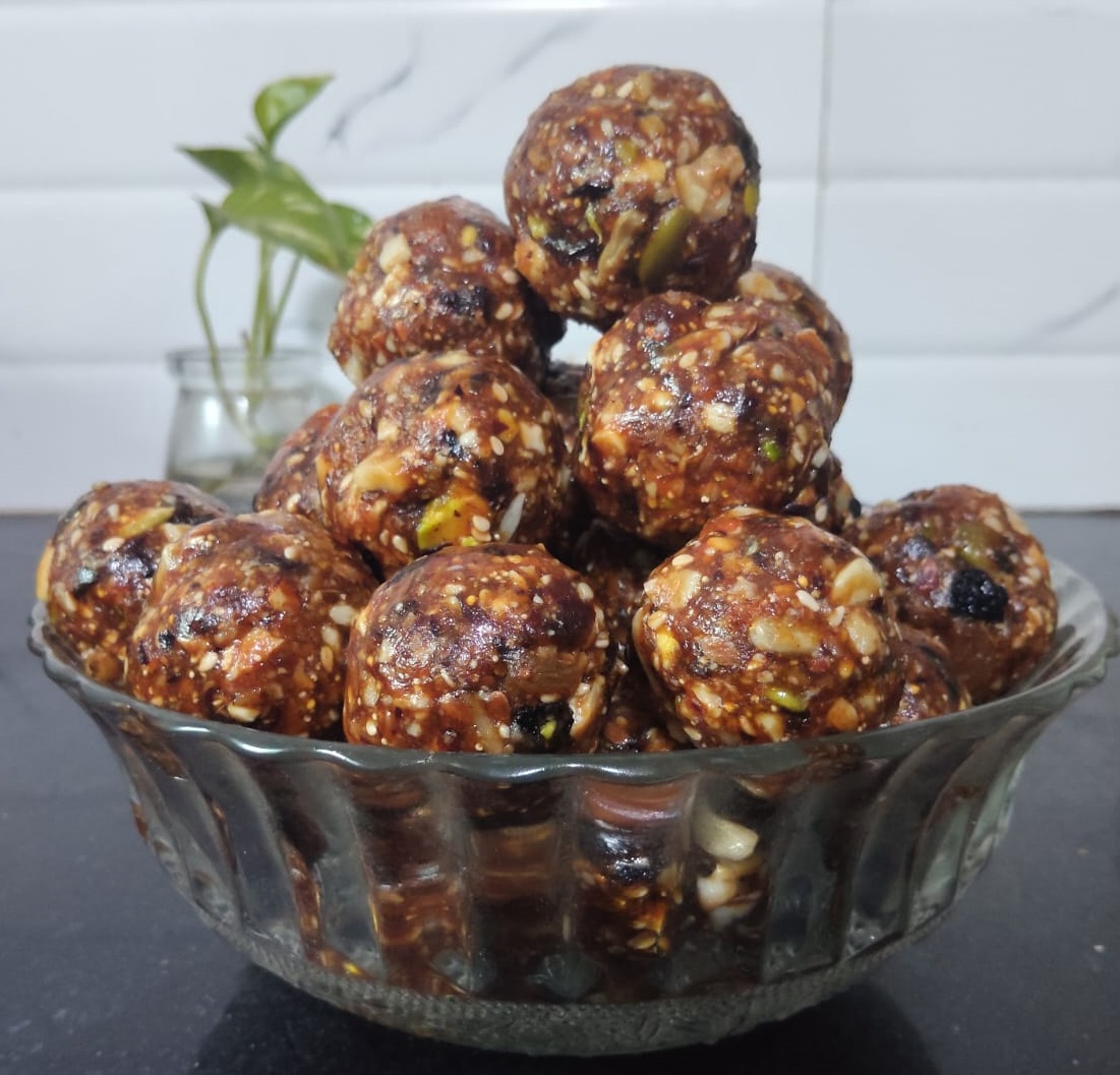 Royal Dry Fruit Laddu